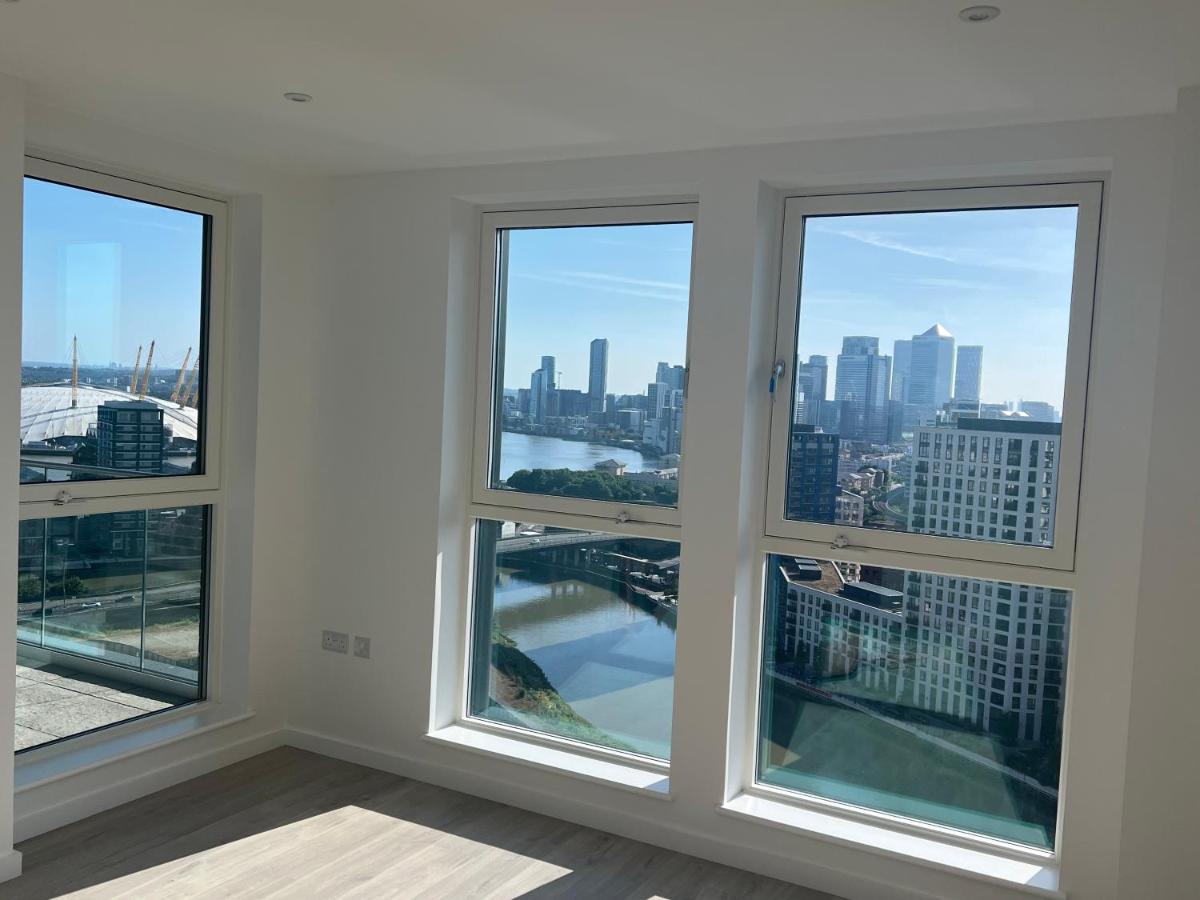 Ac Luxe Penthouse With Free Parking Leilighet London Eksteriør bilde