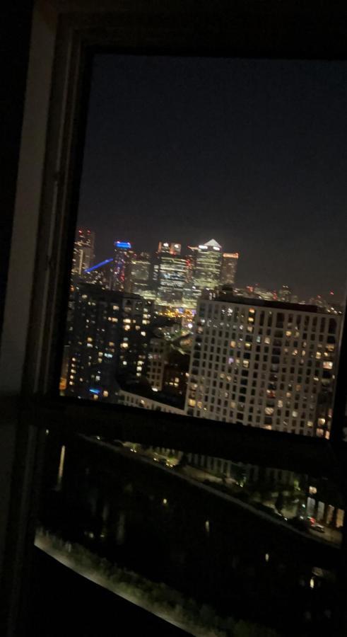 Ac Luxe Penthouse With Free Parking Leilighet London Eksteriør bilde