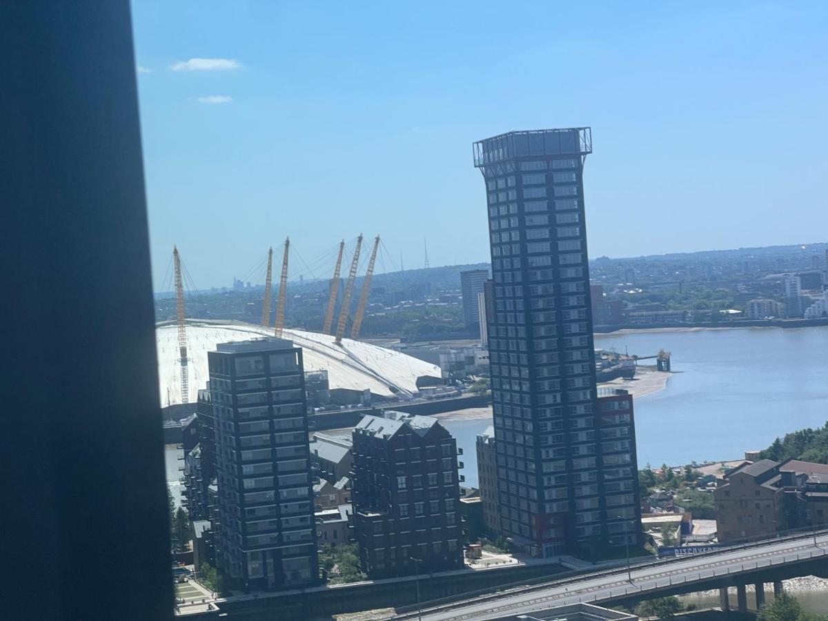 Ac Luxe Penthouse With Free Parking Leilighet London Eksteriør bilde