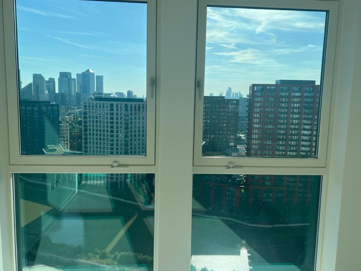 Ac Luxe Penthouse With Free Parking Leilighet London Eksteriør bilde