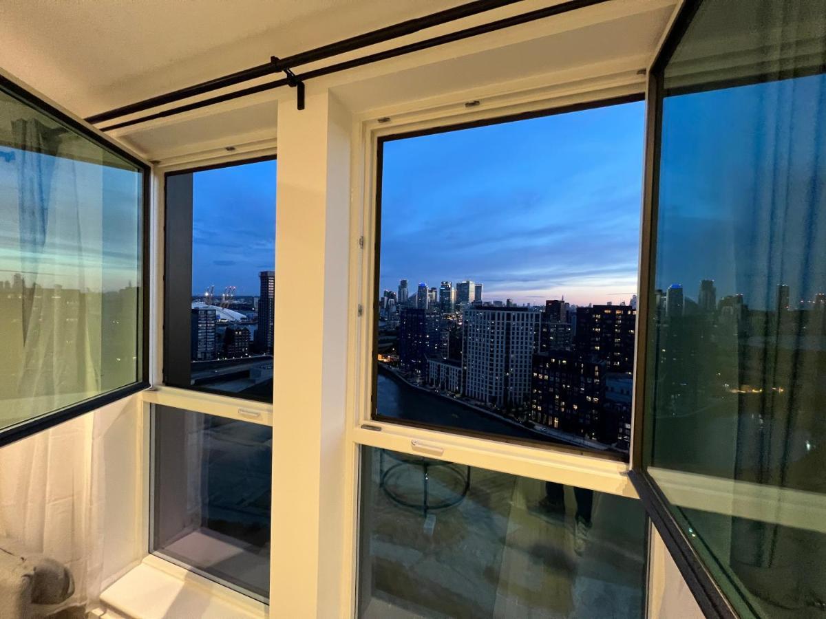 Ac Luxe Penthouse With Free Parking Leilighet London Eksteriør bilde