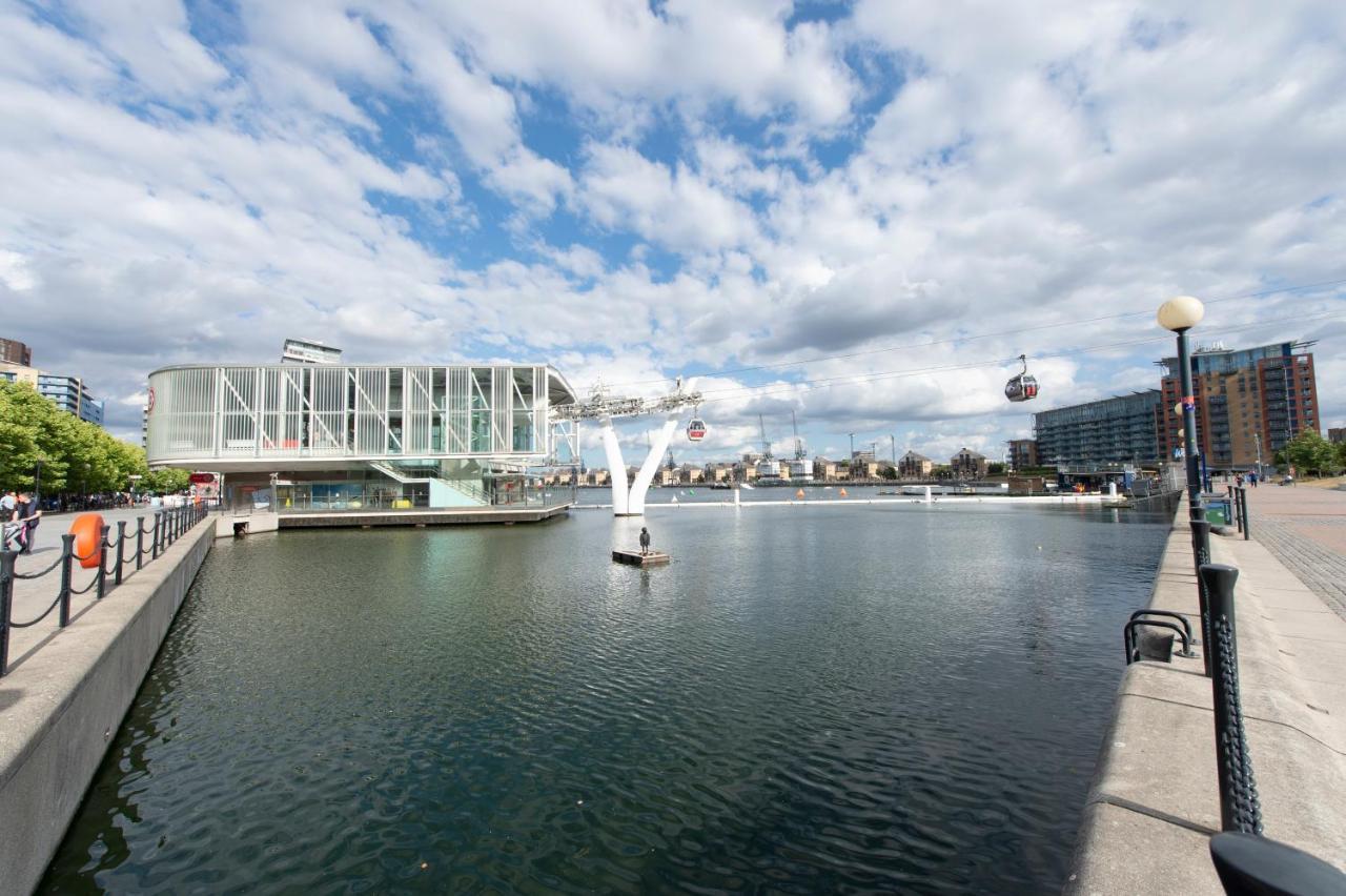 Ac Luxe Penthouse With Free Parking Leilighet London Eksteriør bilde