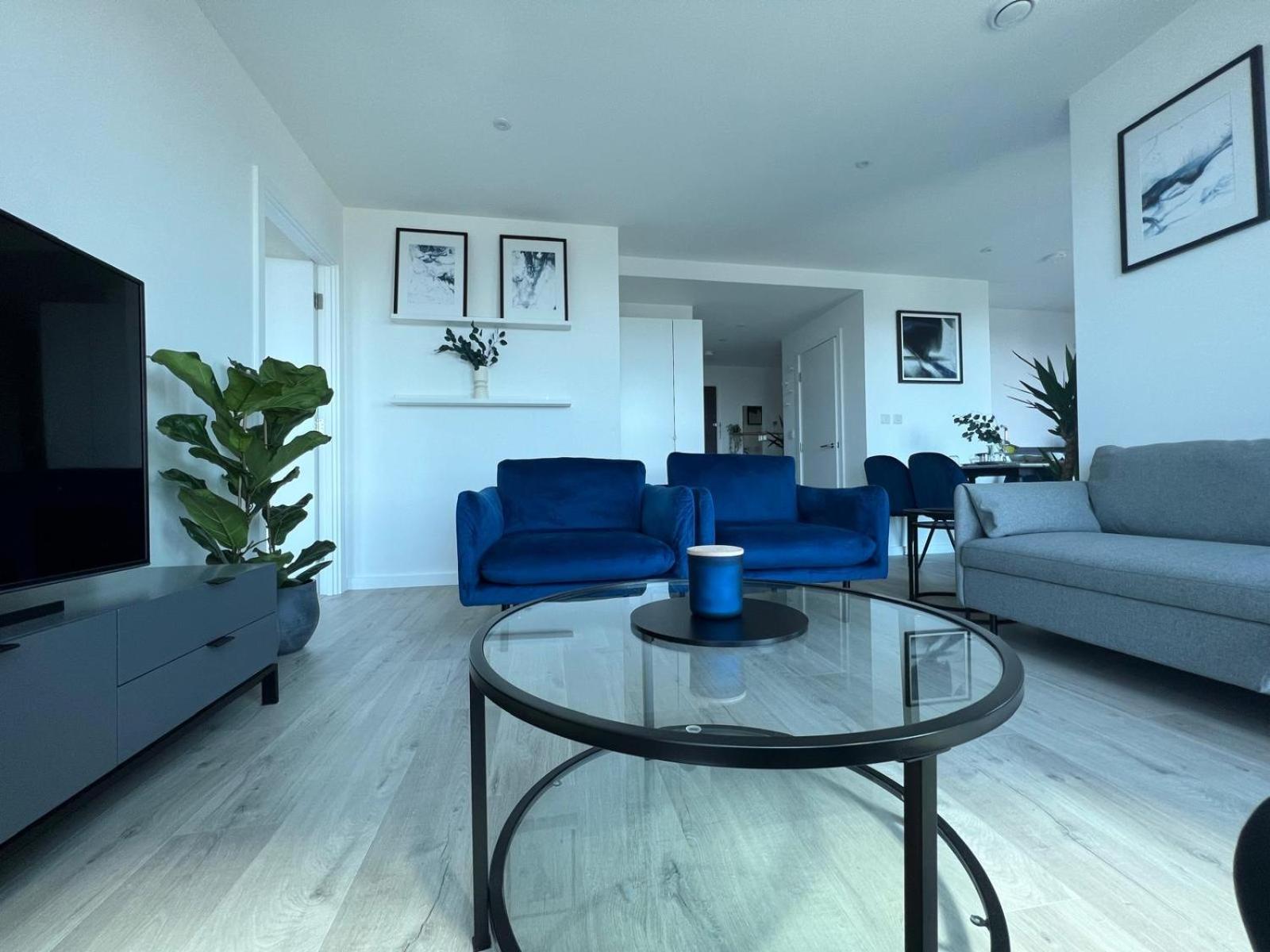 Ac Luxe Penthouse With Free Parking Leilighet London Eksteriør bilde